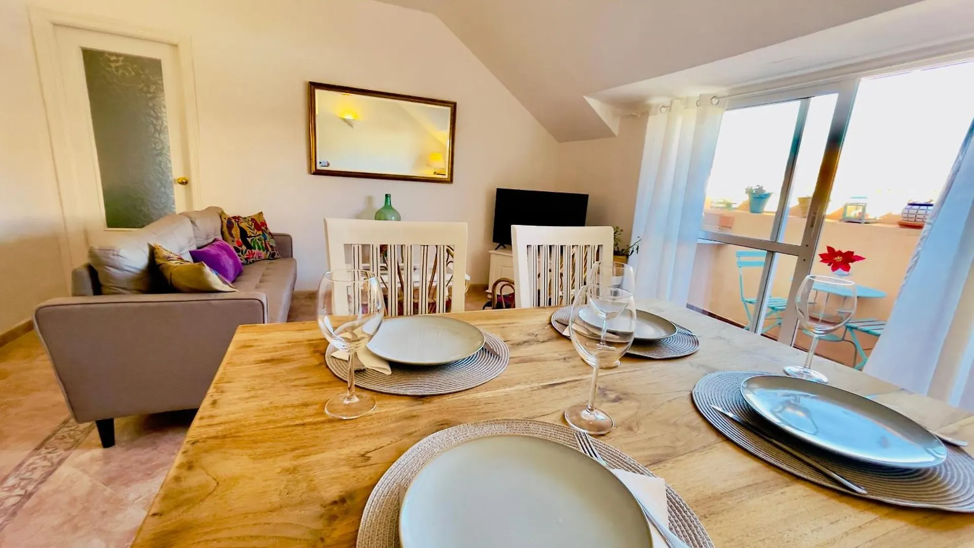 Superhosts Suites Mijas Fuengirola